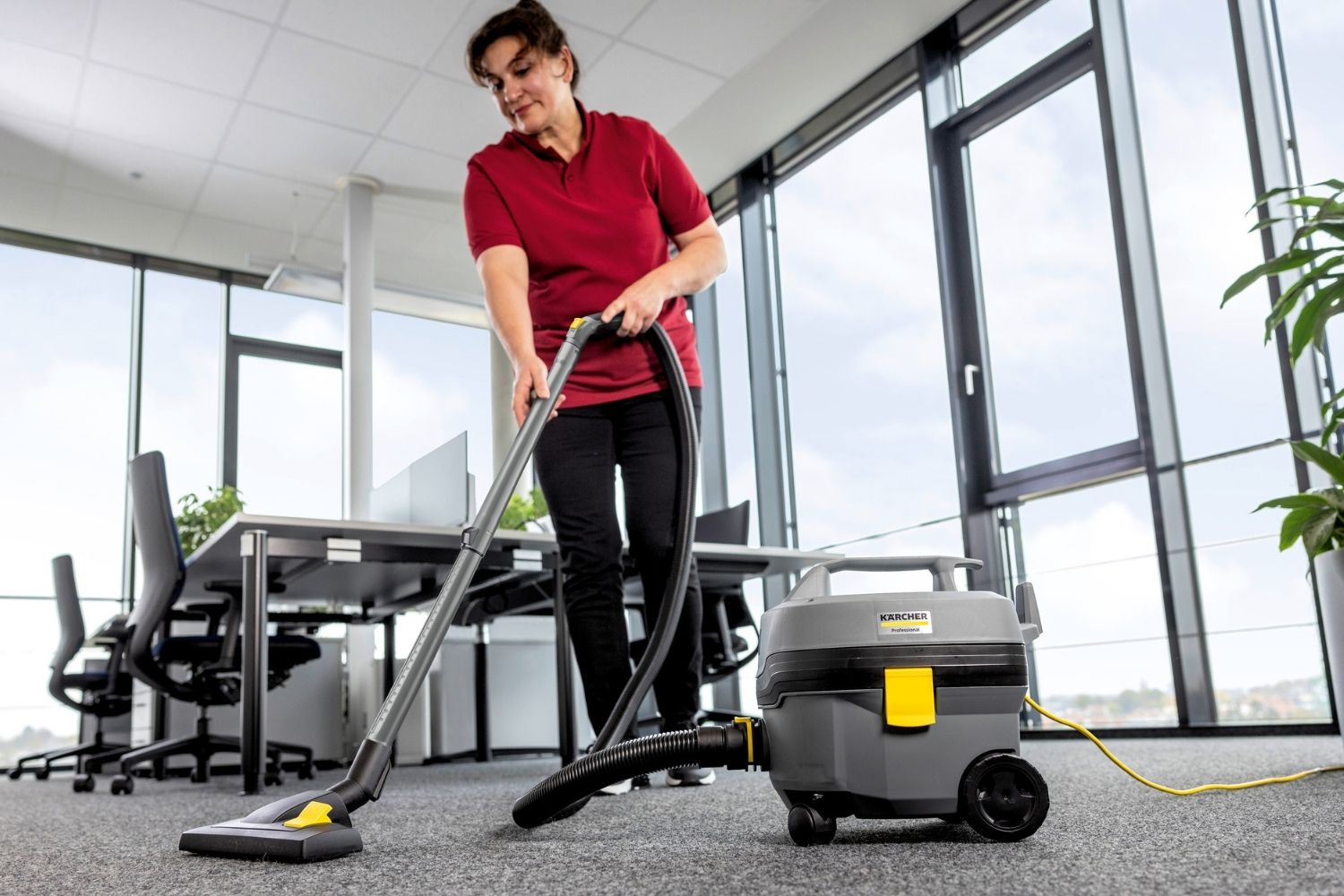 Teleskopowa rura aluminiowa w odkurzaczu Karcher T 7/1 Classic 1.527-191.0