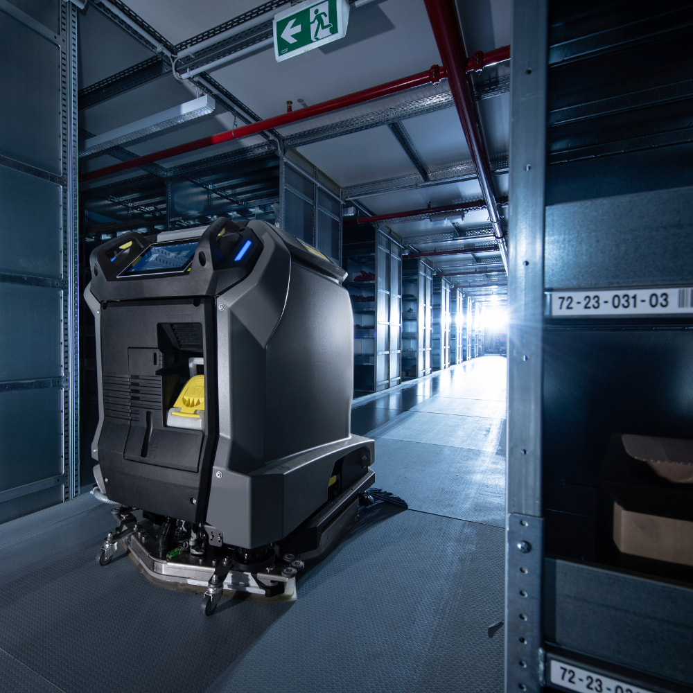 Przemysłowy robot sprzątający KIRA B 50 1.533-002.0