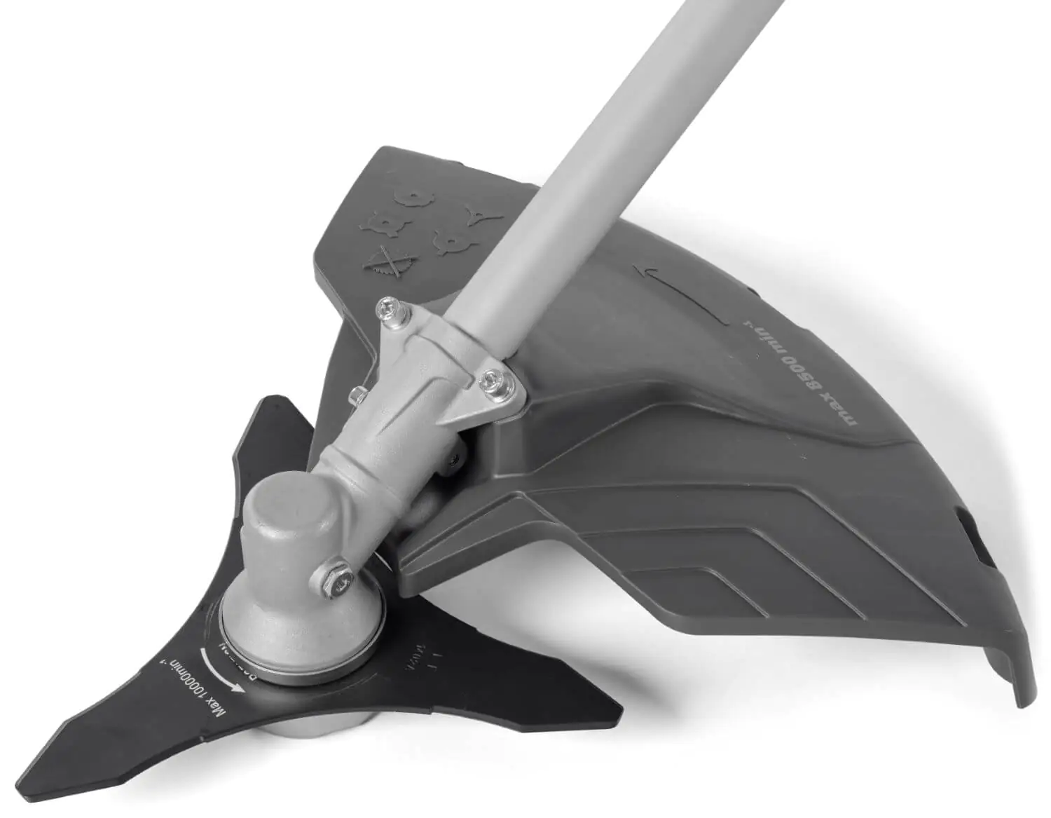 Głowica żyłkowa i tarcza TRI ARC 3T w zestawie z kosą STIGA BC 750 B.