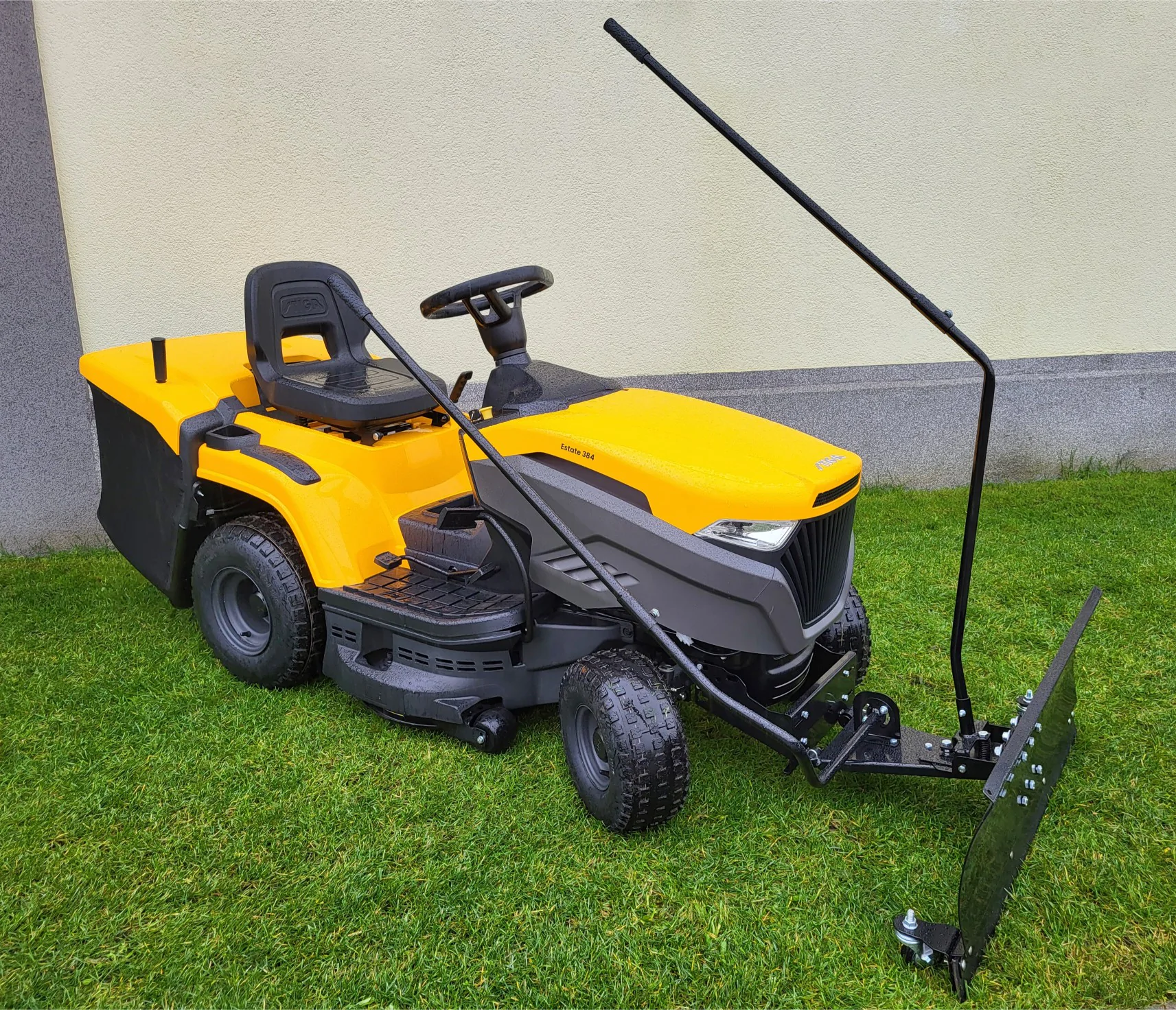 Dodatkowo akcesoria do najlepszych traktorków kosiarek