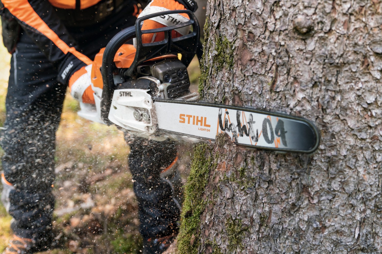Pilarka spalinowa Stihl MS 261 CM 11412000647 - 3 kW, 4,1 KM, 40 cm, 0.325”, RS Pro, 1,3 L04