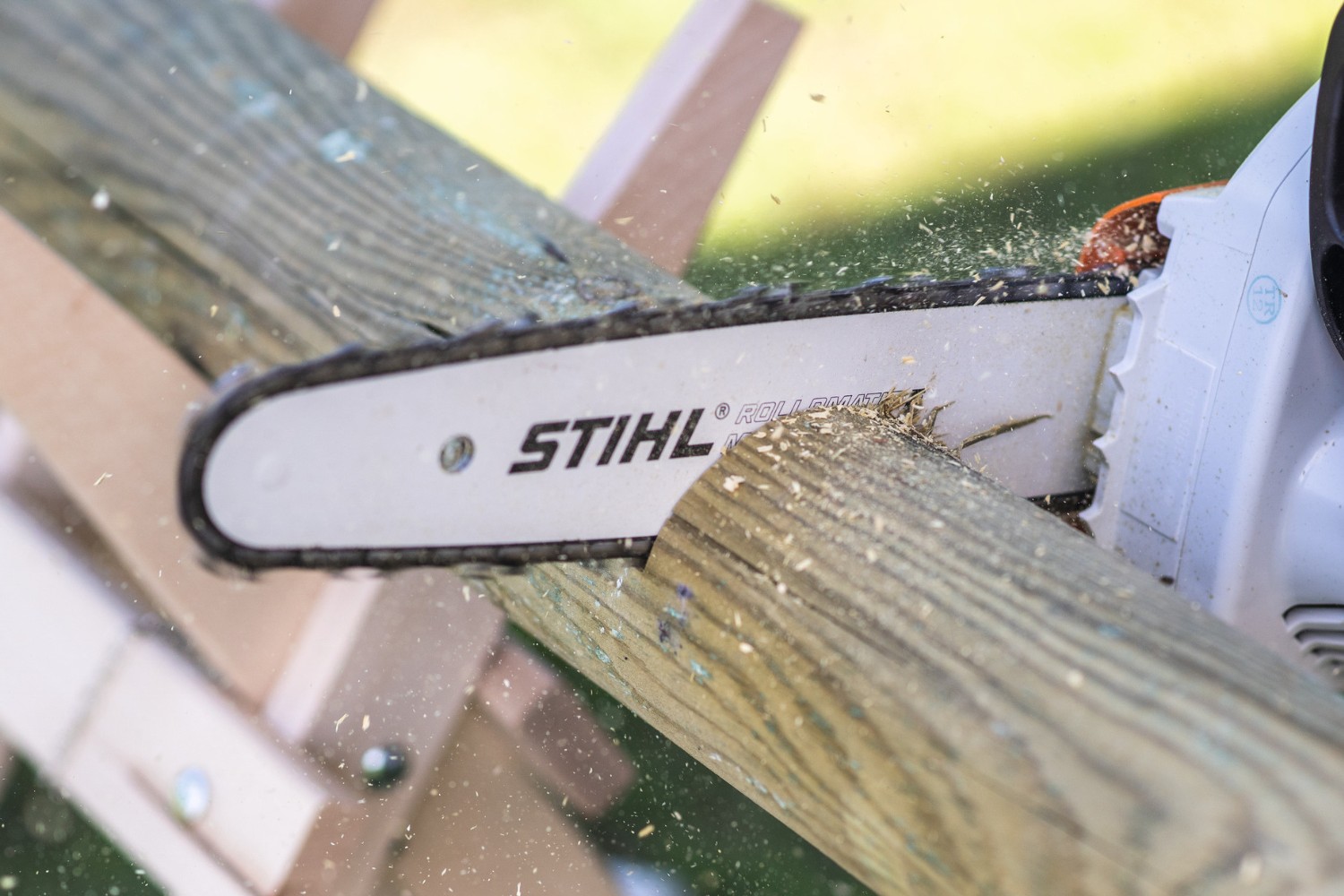 Pilarka elektryczna Stihl MSE 141 C-Q 12082000332 - 1,4 kW, 35 cm, 3/8