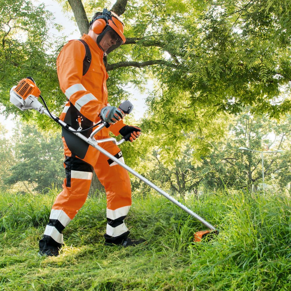 Kosa spalinowa Stihl FS 94 C-E z głowicą AutoCut C 26-2 i ecospeed 41492000123 - 0,9 kW, 1,2 KM, 42 cm