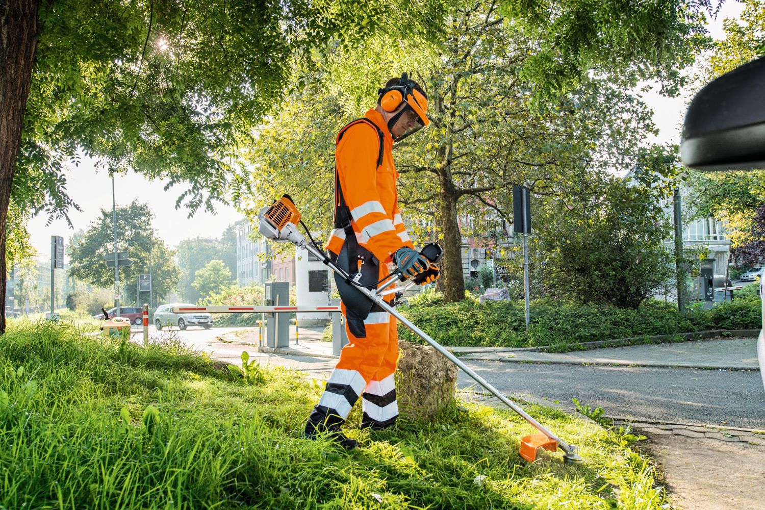 Kosa spalinowa Stihl FS 94 C-E z głowicą AutoCut C 26-2 i ecospeed 41492000123 - 0,9 kW, 1,2 KM, 42 cm