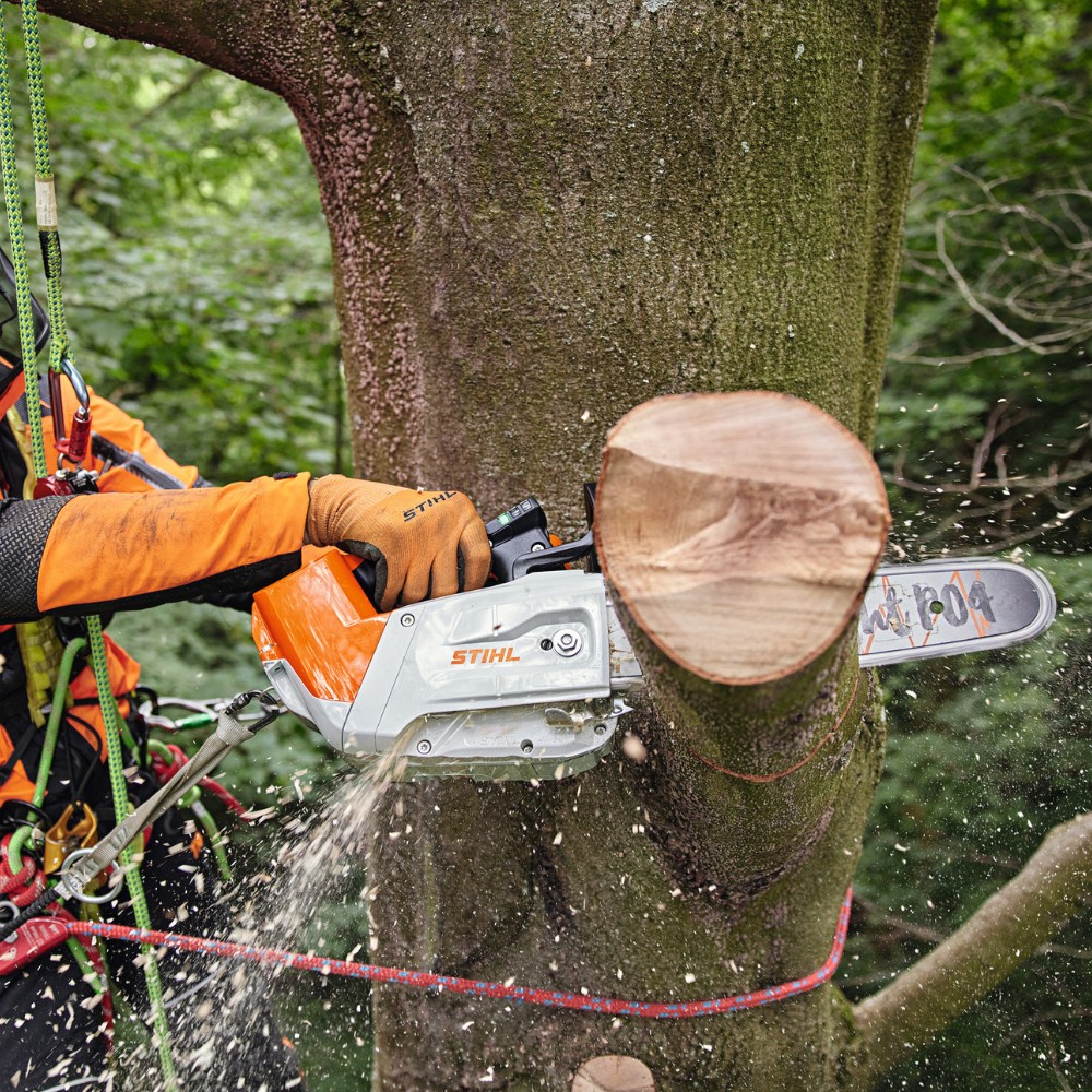 Pilarka akumulatorowa Stihl MSA 220 TC-O (zestaw bez akumulatora i ładowarki) MA012000051 - 1,7 kW, 35 cm, 3/8 P