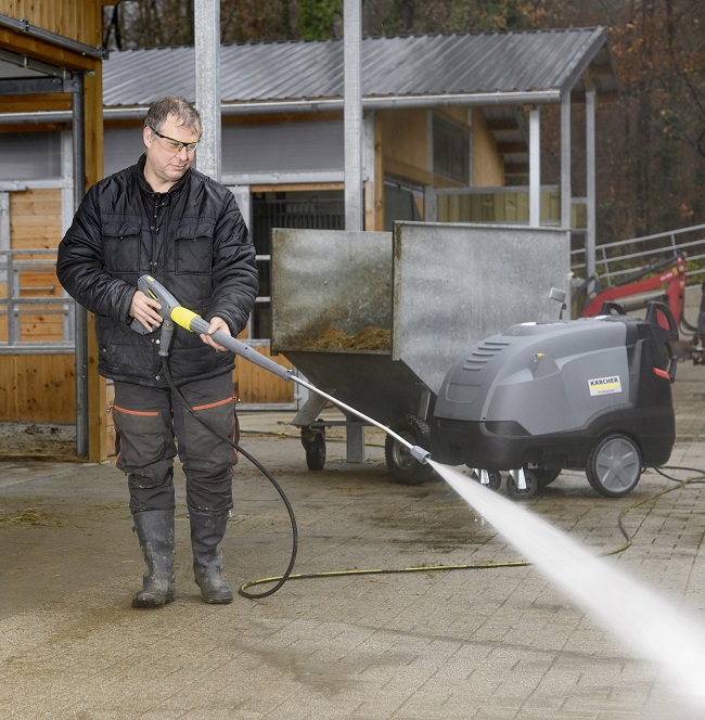 Mocna i wytrzymała profesjonalna myjka Karcher