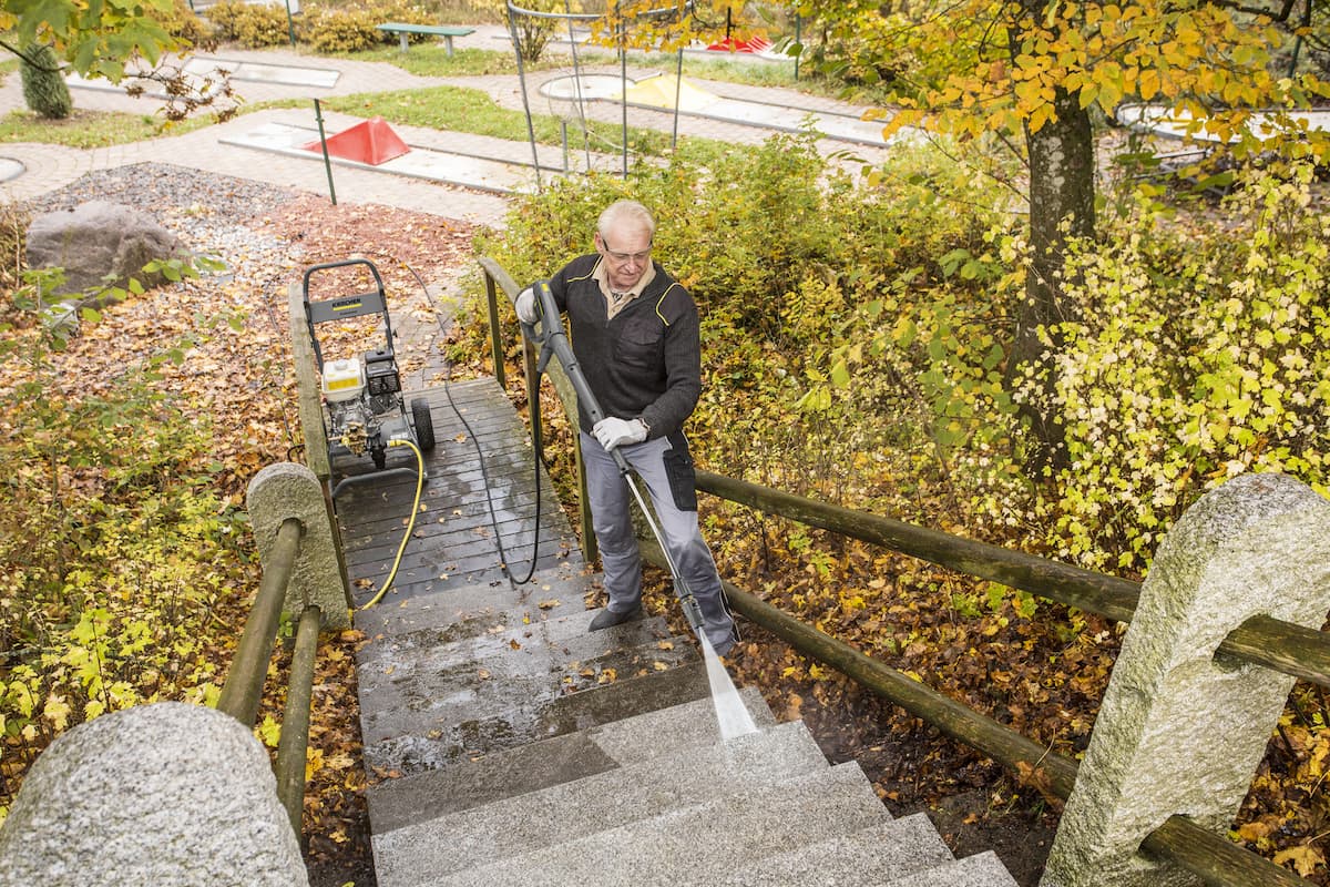 Spalinowa myjka wysokociśnieniowa Karcher HD 9/23 G