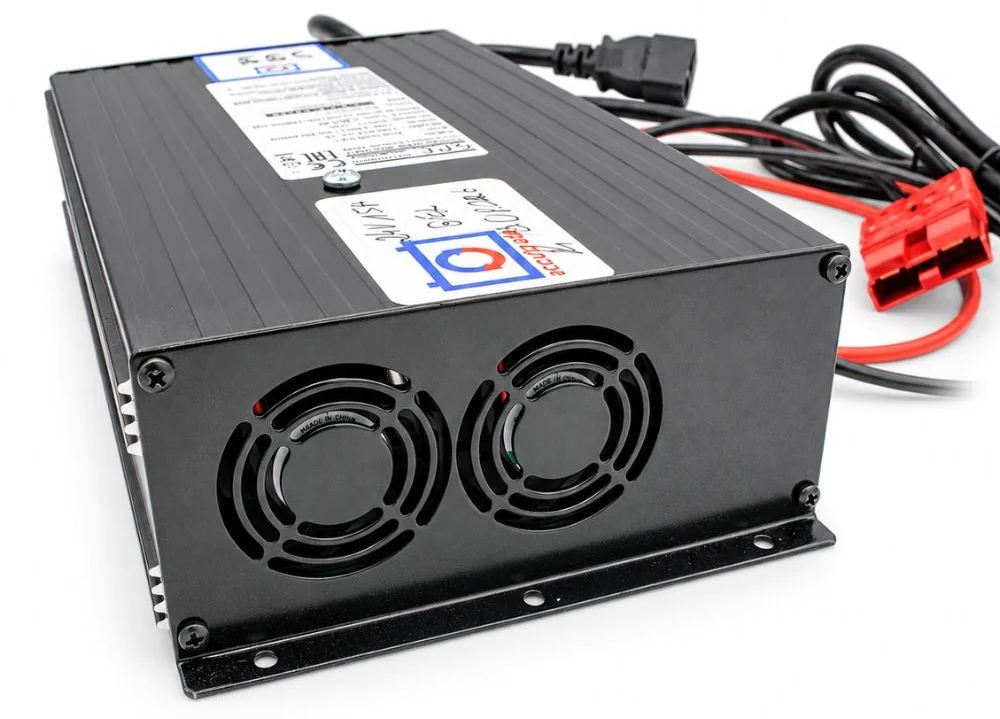 Prostownik SPE CBHD2 24V 15A do akumulatorów GEL AGM WET i baterii litowych