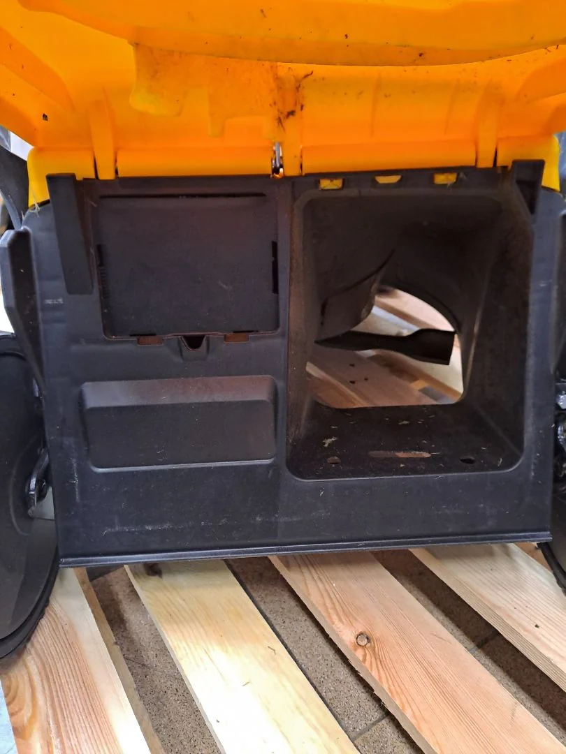 STIGA Combi 50 SQ H 294502838/ST1 - OUTLET - Kosiarka spalinowa z napędem, silnikiem Honda 167 cm3 i systemem koszenia 4 w 1