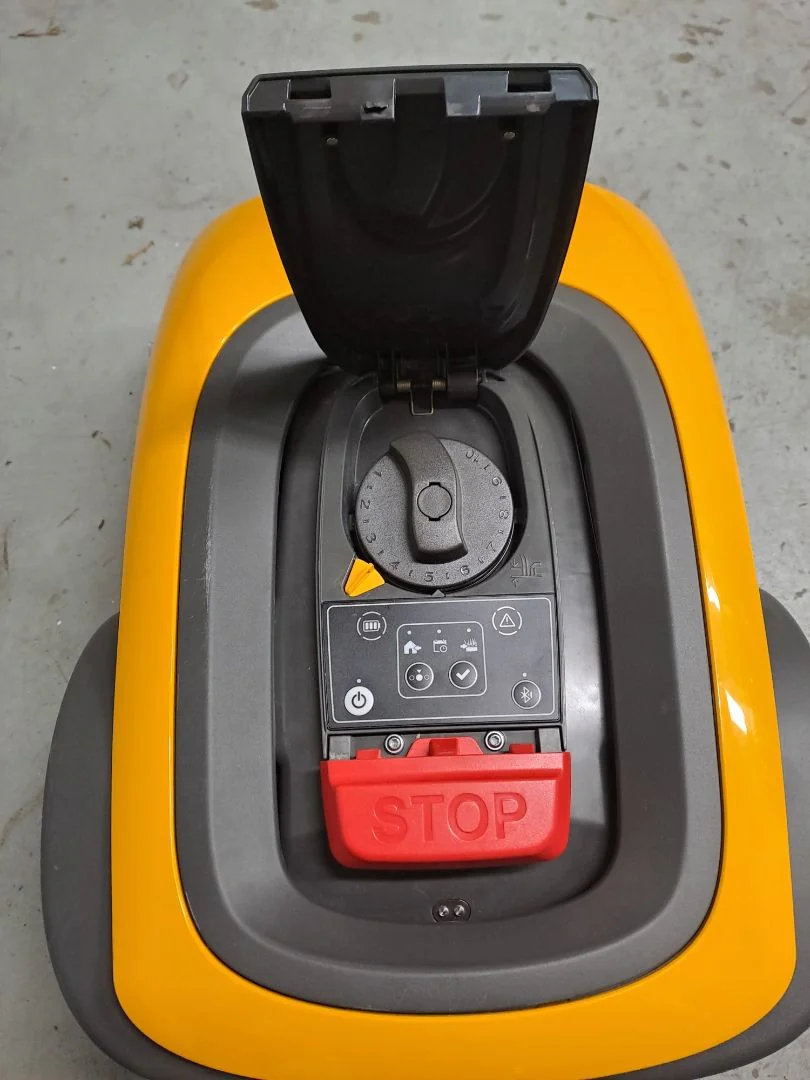 Robot koszący STIGA G 600 - OUTLET