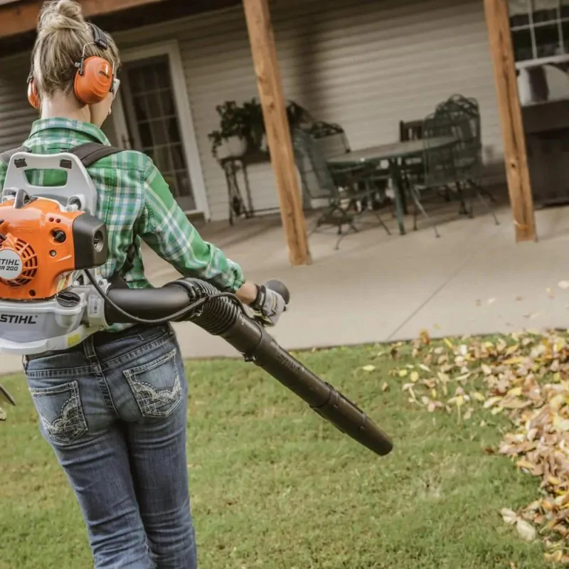 Dmuchawa spalinowa plecakowa Stihl BR 200