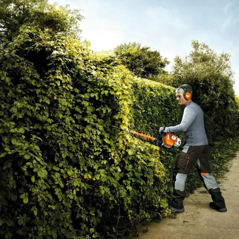 Stihl HS 82 R spalinowe nożyce do pielęgnacji