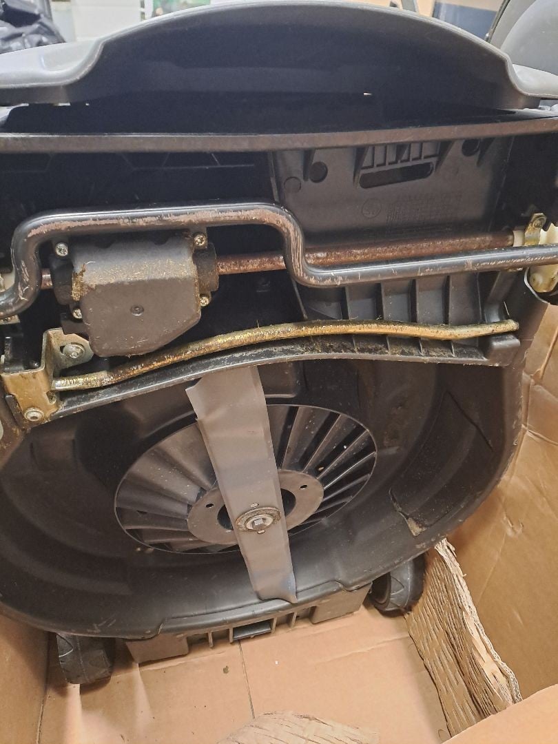 Kosiarka spalinowa Stiga Combi 955 V 294557848/ST2 - OUTLET