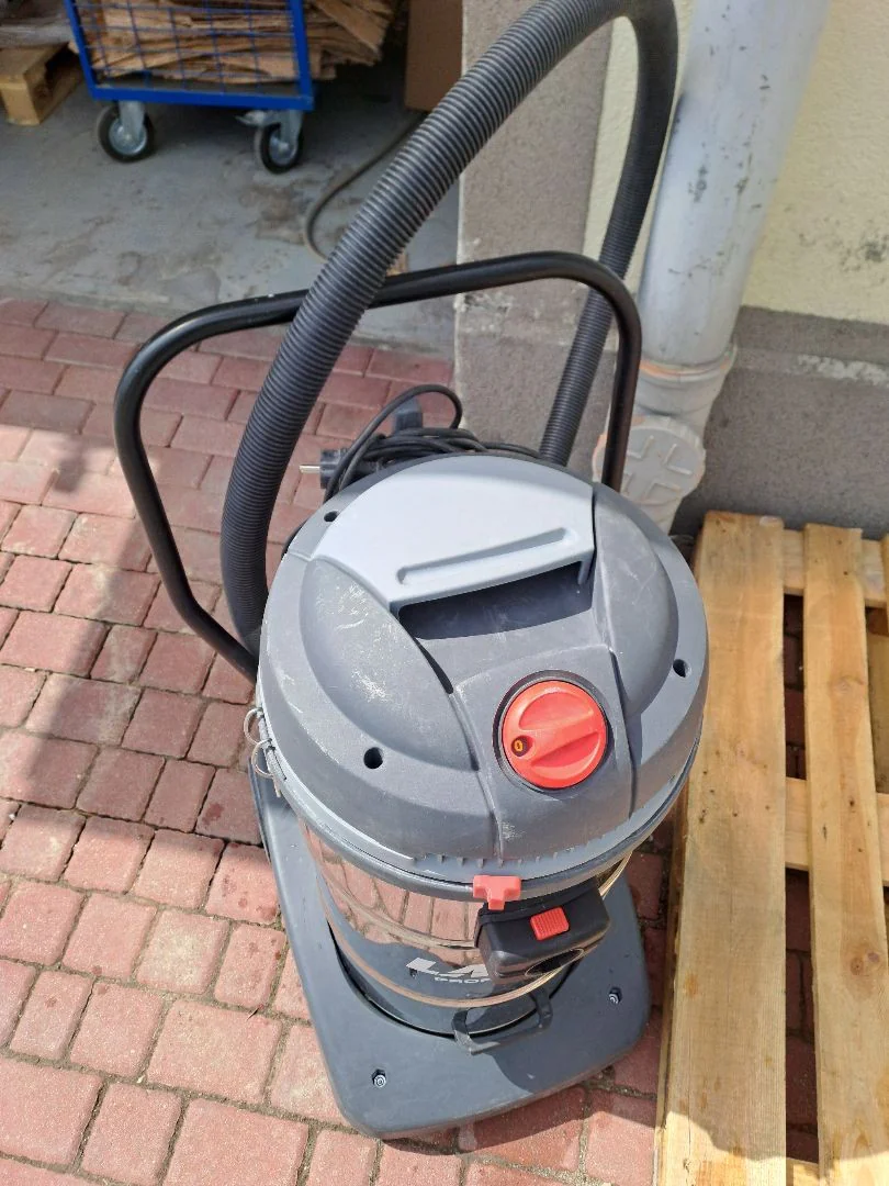 LAVOR Windy 365 IR Odkurzacz przemysłowy - OUTLET